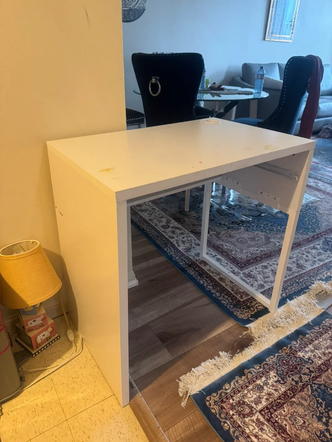 White Desk image indicator(2)