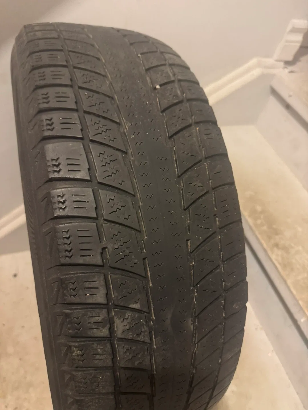 Used Winter Tires 215 60 R17 snow tires on rims image indicator(3)