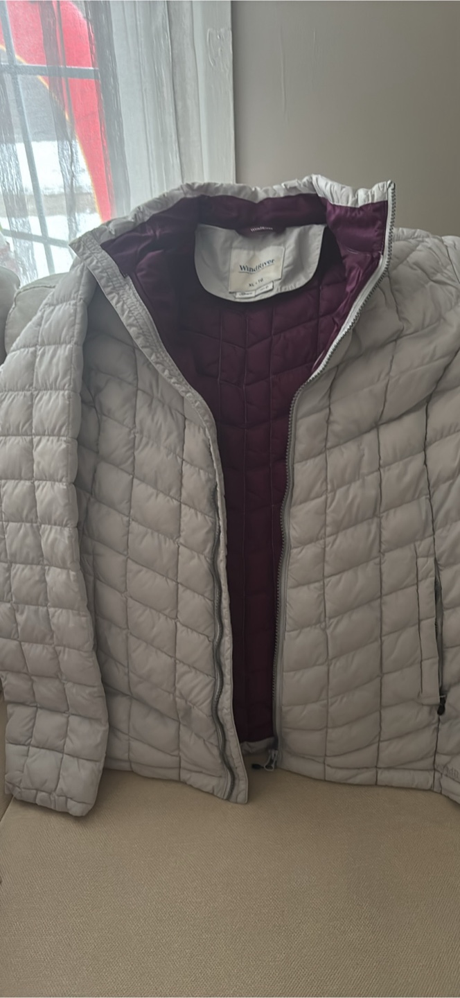 Wind River Puffer Jacket - XL