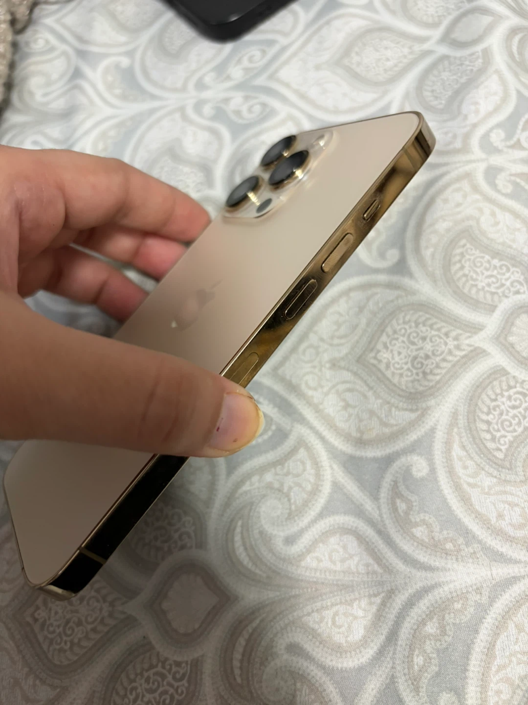 Apple iPhone 13 Pro Max Gold - photo 2