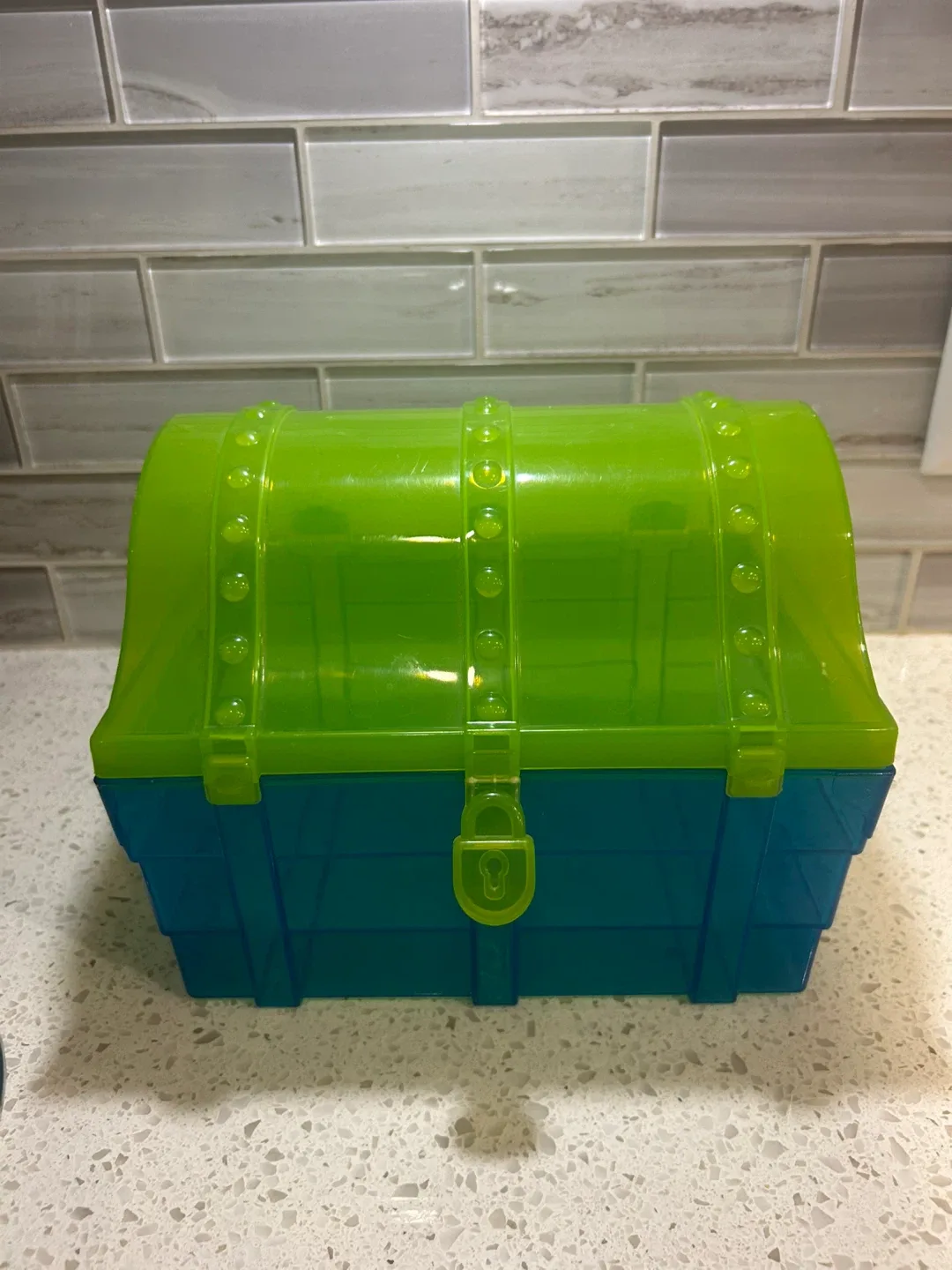 Kids Pirate Treasure Chest Toy Set image indicator(7)