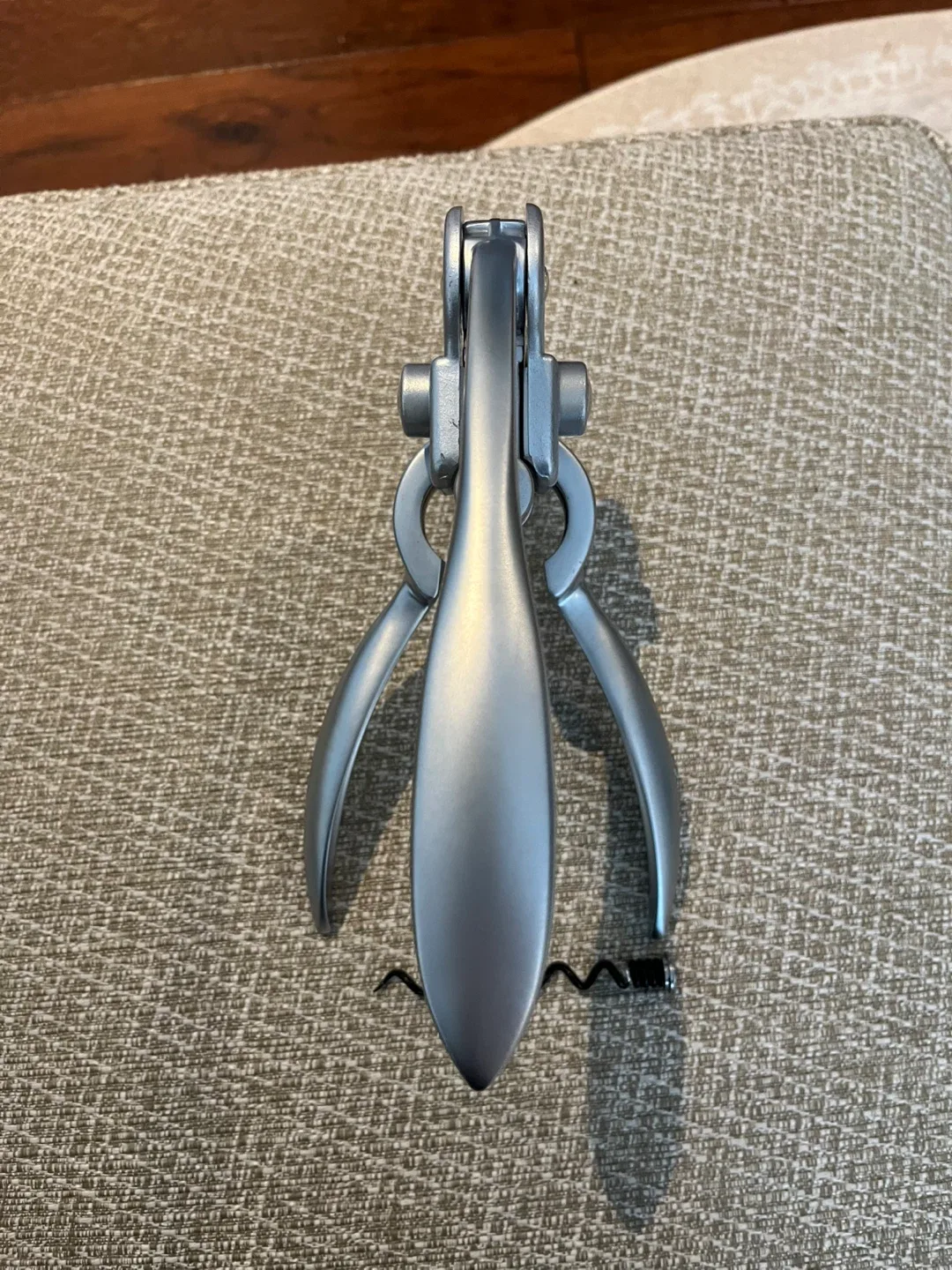 Wine Cork Remover image indicator(3)