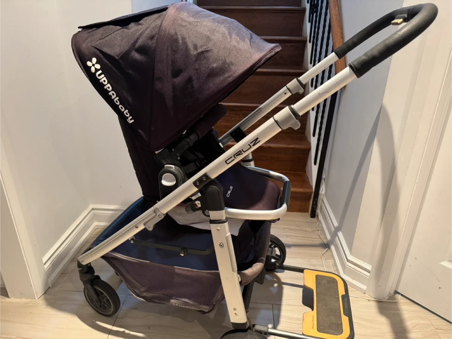 UPPAbaby Cruz Stroller with PiggyBack Board image indicator(5)