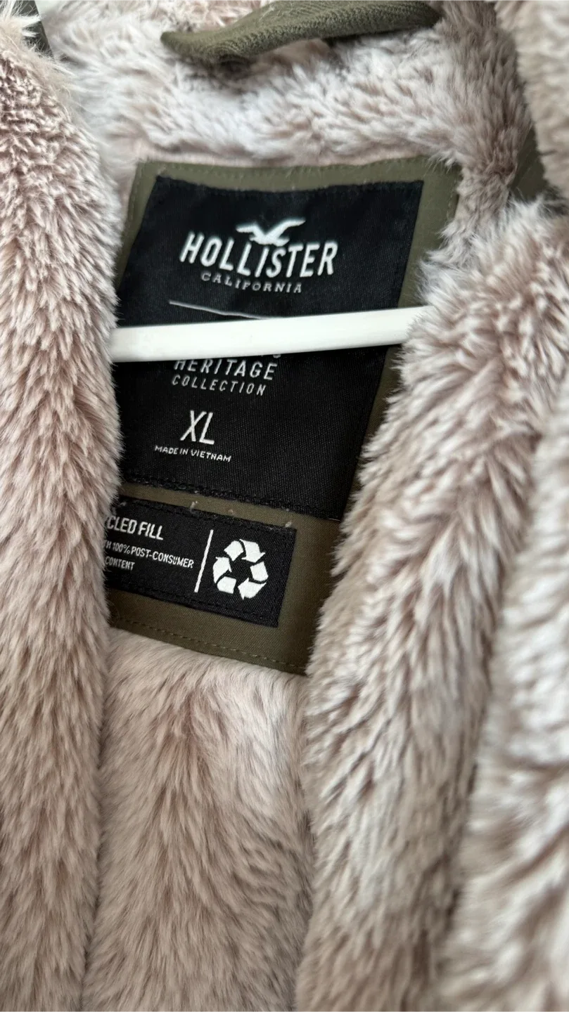Hollister Heritage Collection Olive Green Parka XL image indicator(2)