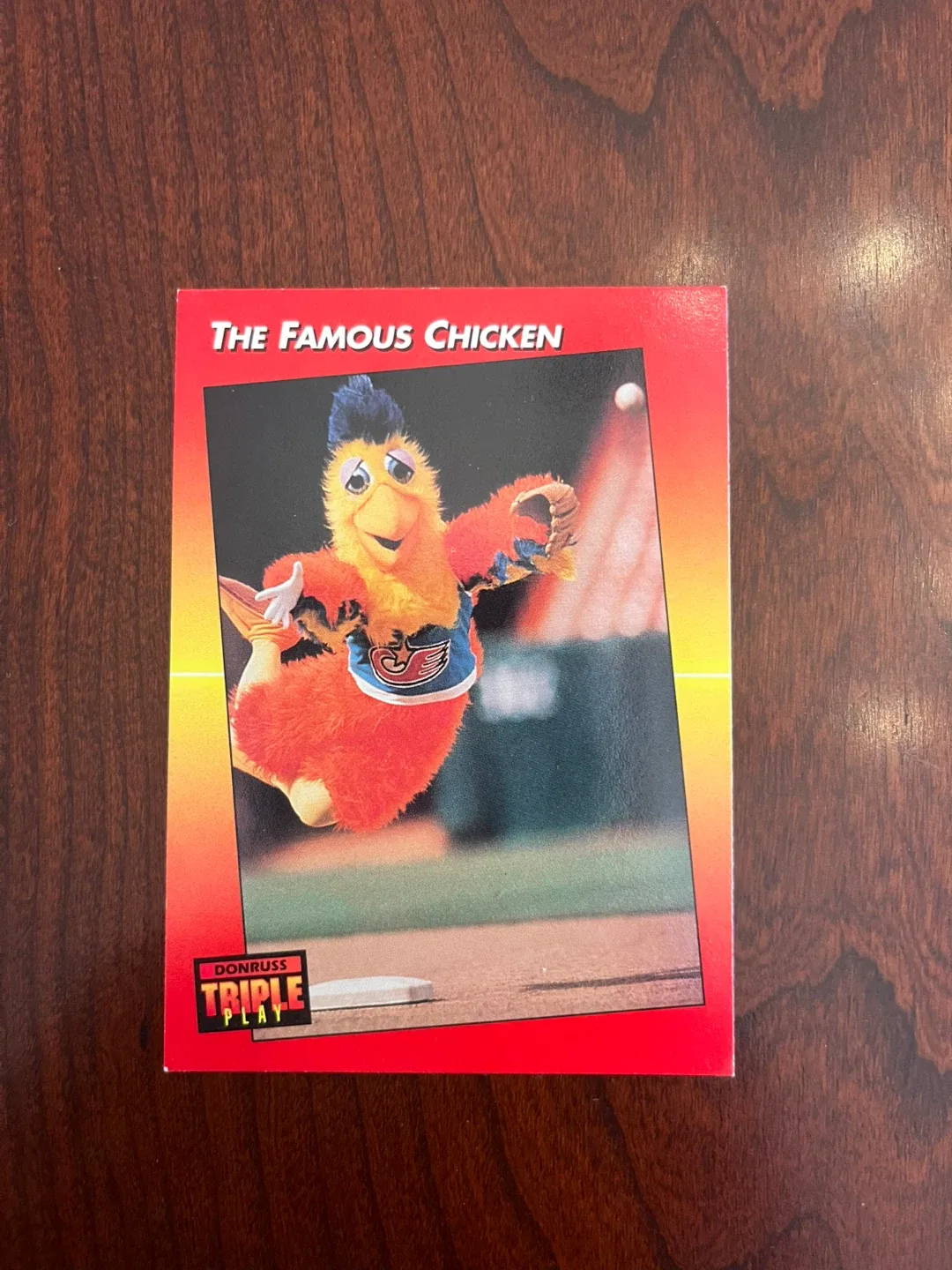 1992 DONRUSS TRIPLE PLAY 138 THE FAMOUS CHICKEN