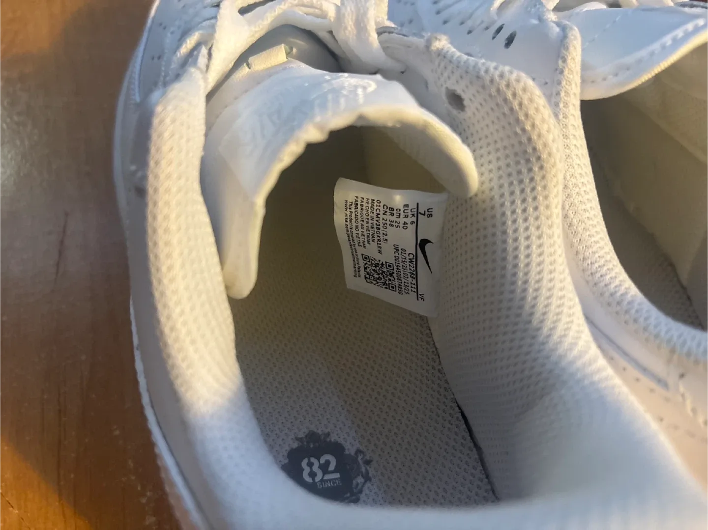 Nike Air Force 1 - Size 7 image indicator(4)