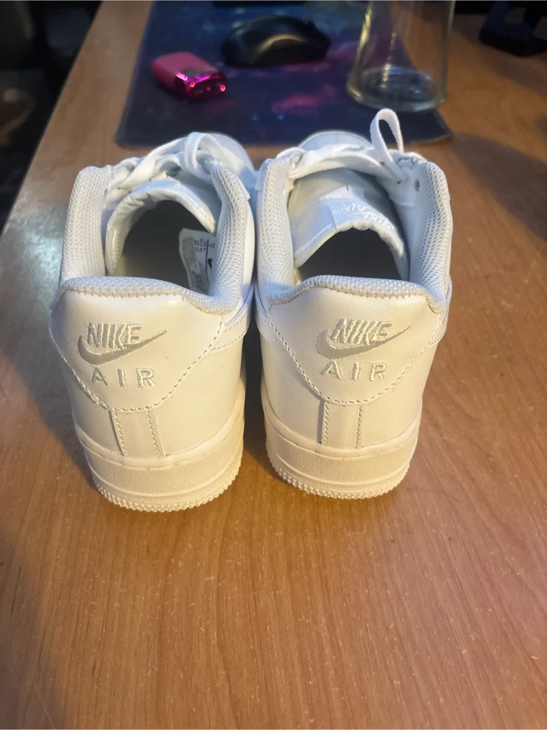 Nike Air Force 1 - Size 7 image indicator(3)