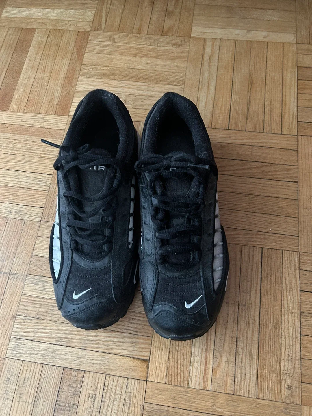 Nike Air Max Tailwind IV Black Size 6Y