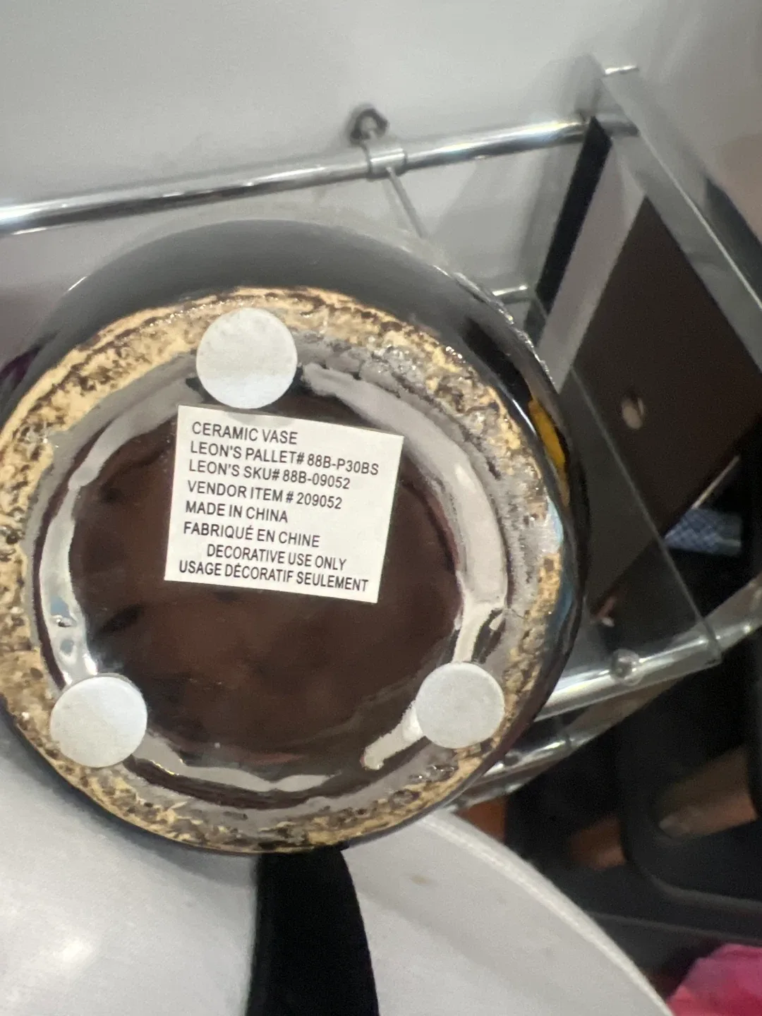 Leon's Ceramic Vase - Black & Silver