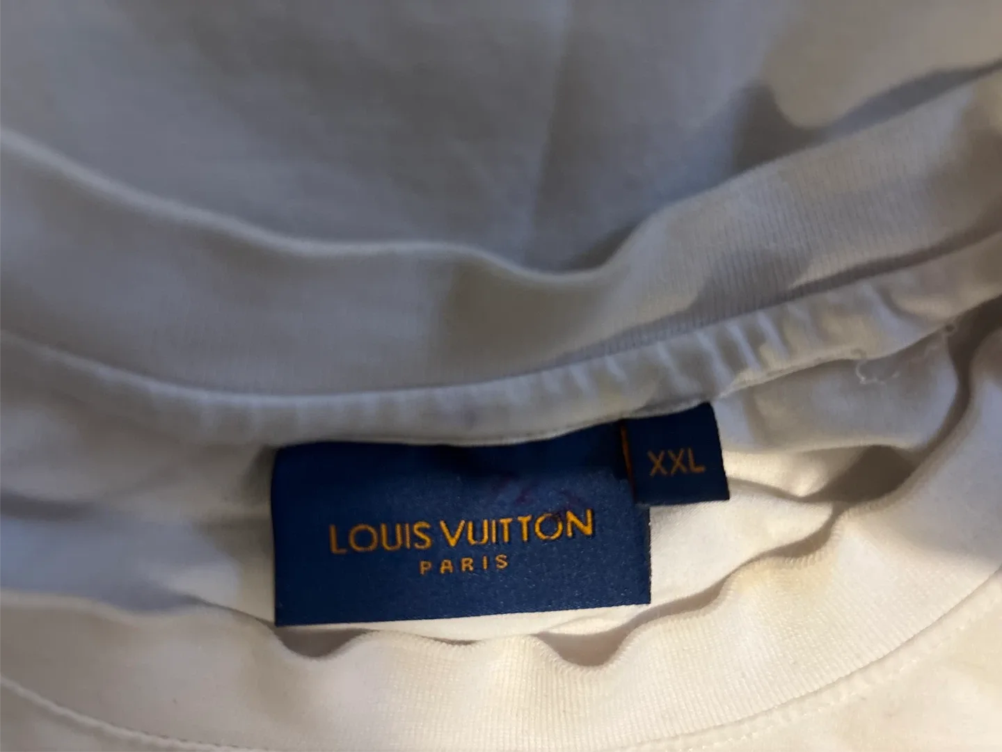 Louis Vuitton White T-Shirt - Size XXL image indicator(4)