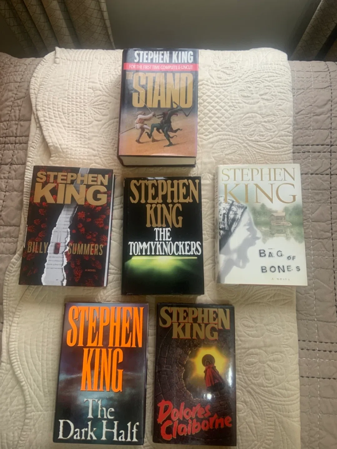 STEPHEN KING’S HC BOOKS ! THE STAND etc …