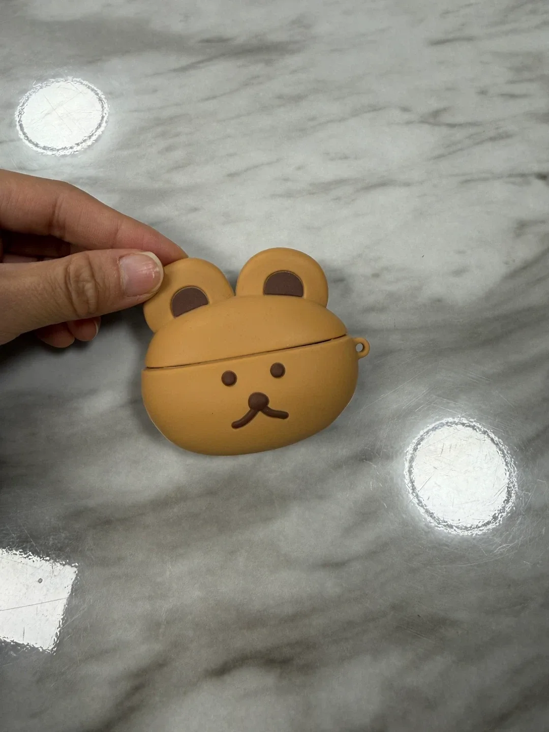 Romane Corp AirPod Pro 2 Case - Bear