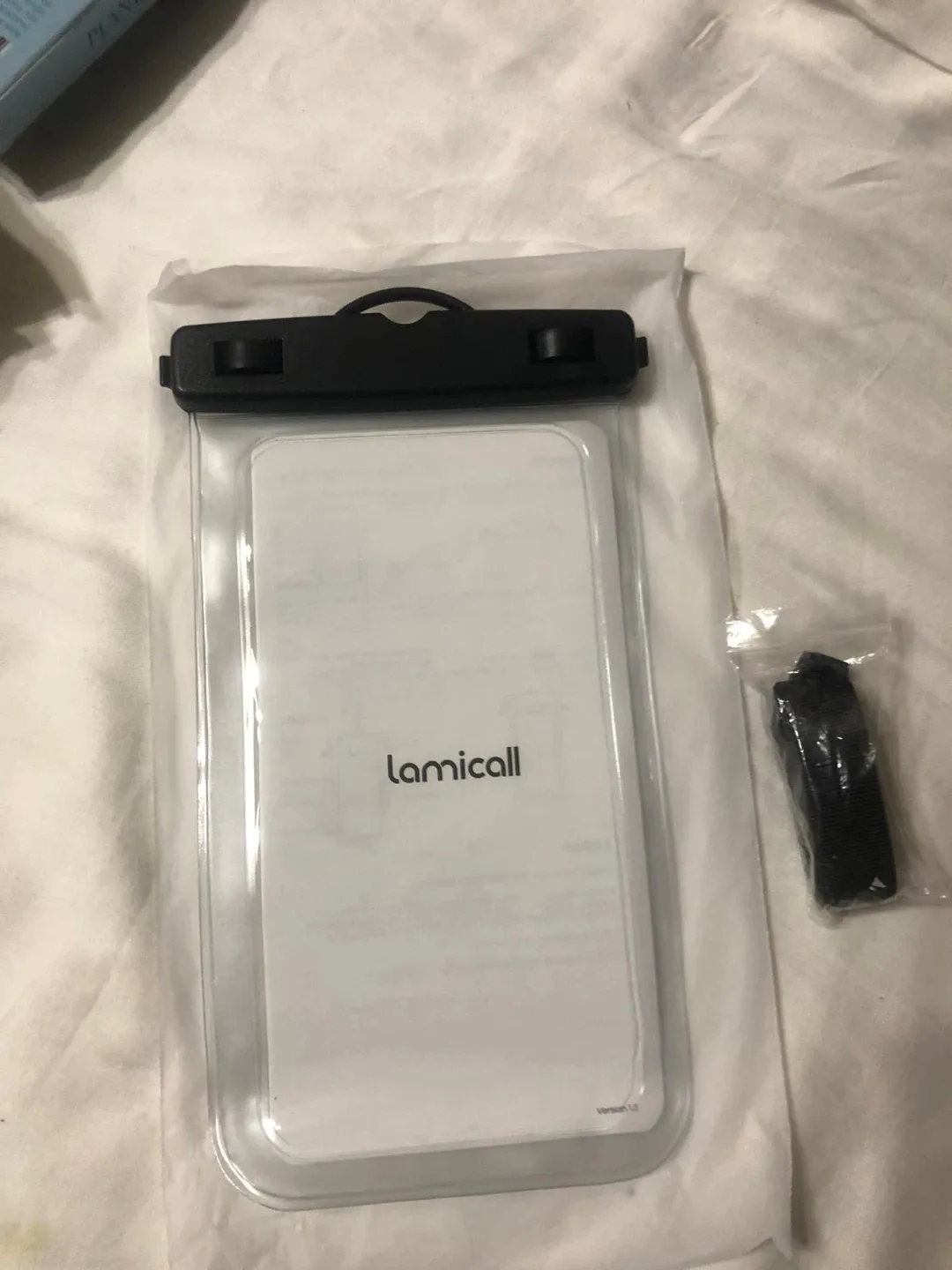 Lamicall Waterproof Phone Pouch - New image indicator(3)