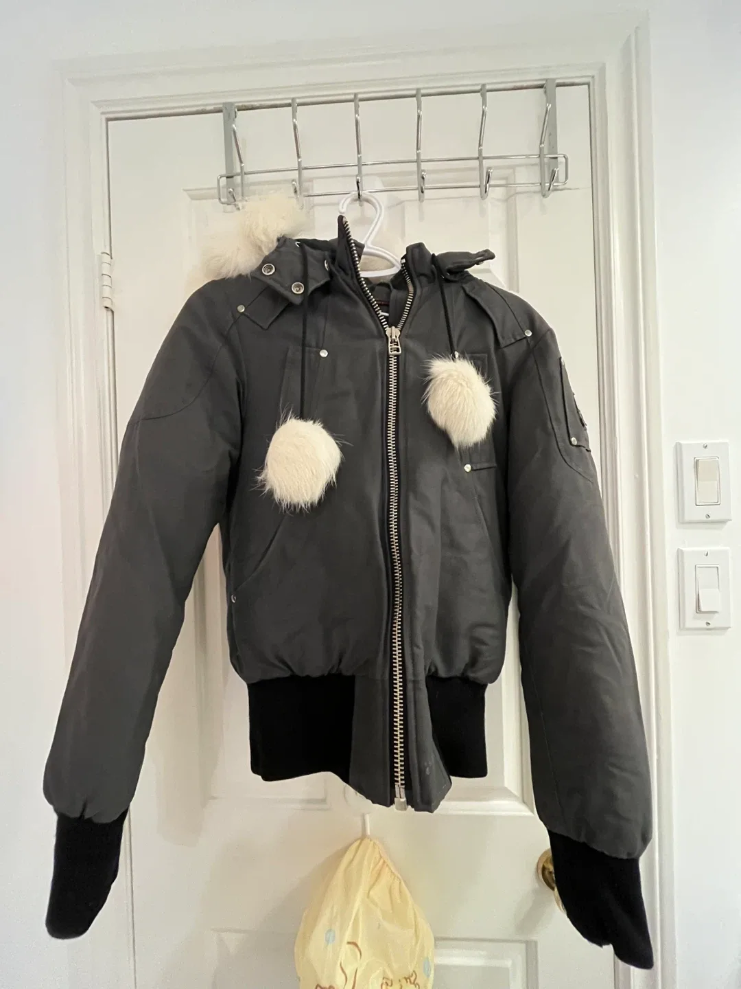 Moose Knuckles Bomber Jacket xs
