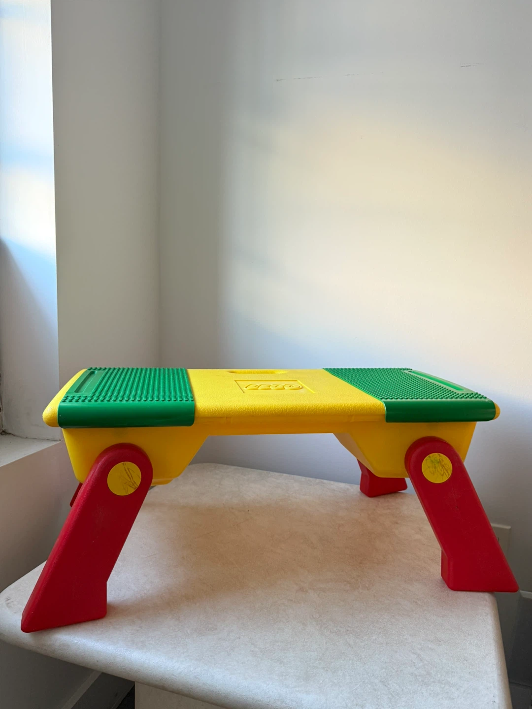 LEGO Activity Table - Yellow, Green & Red - photo 4