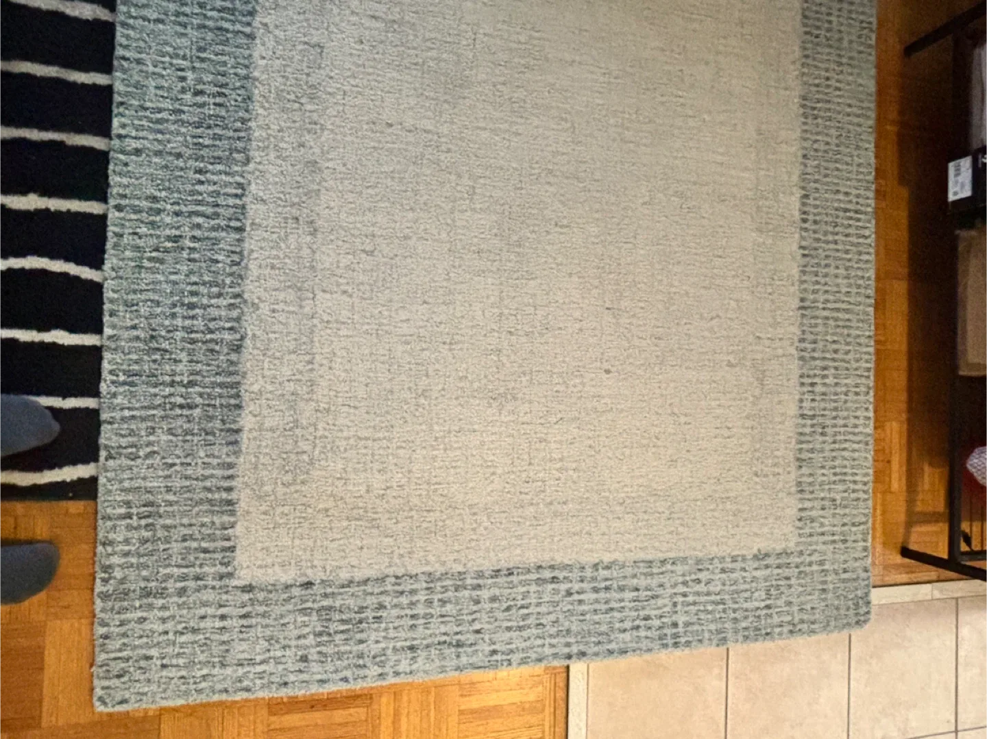 Loloi Rosina Collection Wool Rug - 5'0" x 7'6" Grey/Blue image indicator(5)