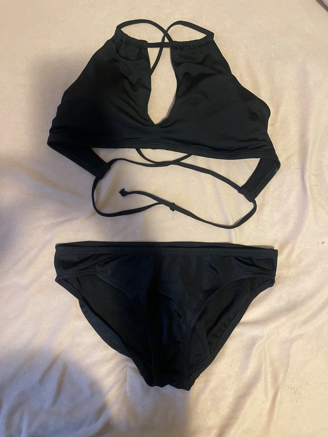 Nike Black Swimsuit - Size M