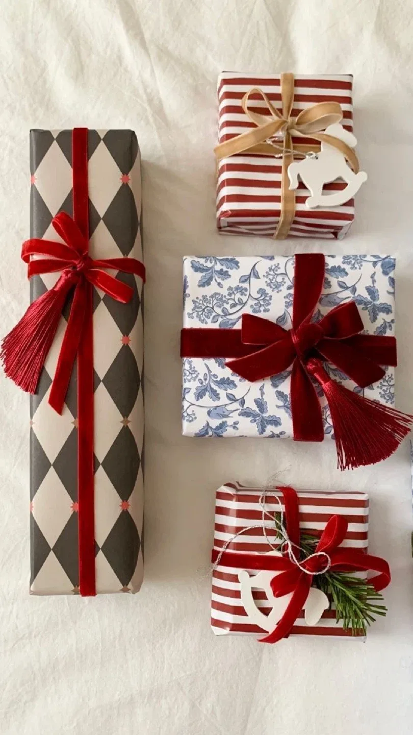 Gift wrapping services
