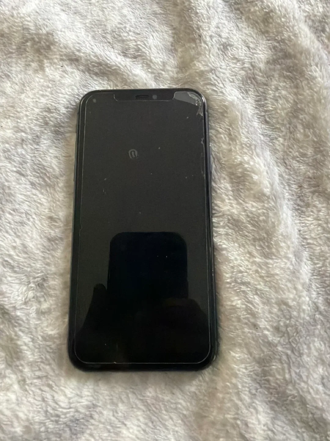 Apple iPhone 11 - Black image indicator(3)