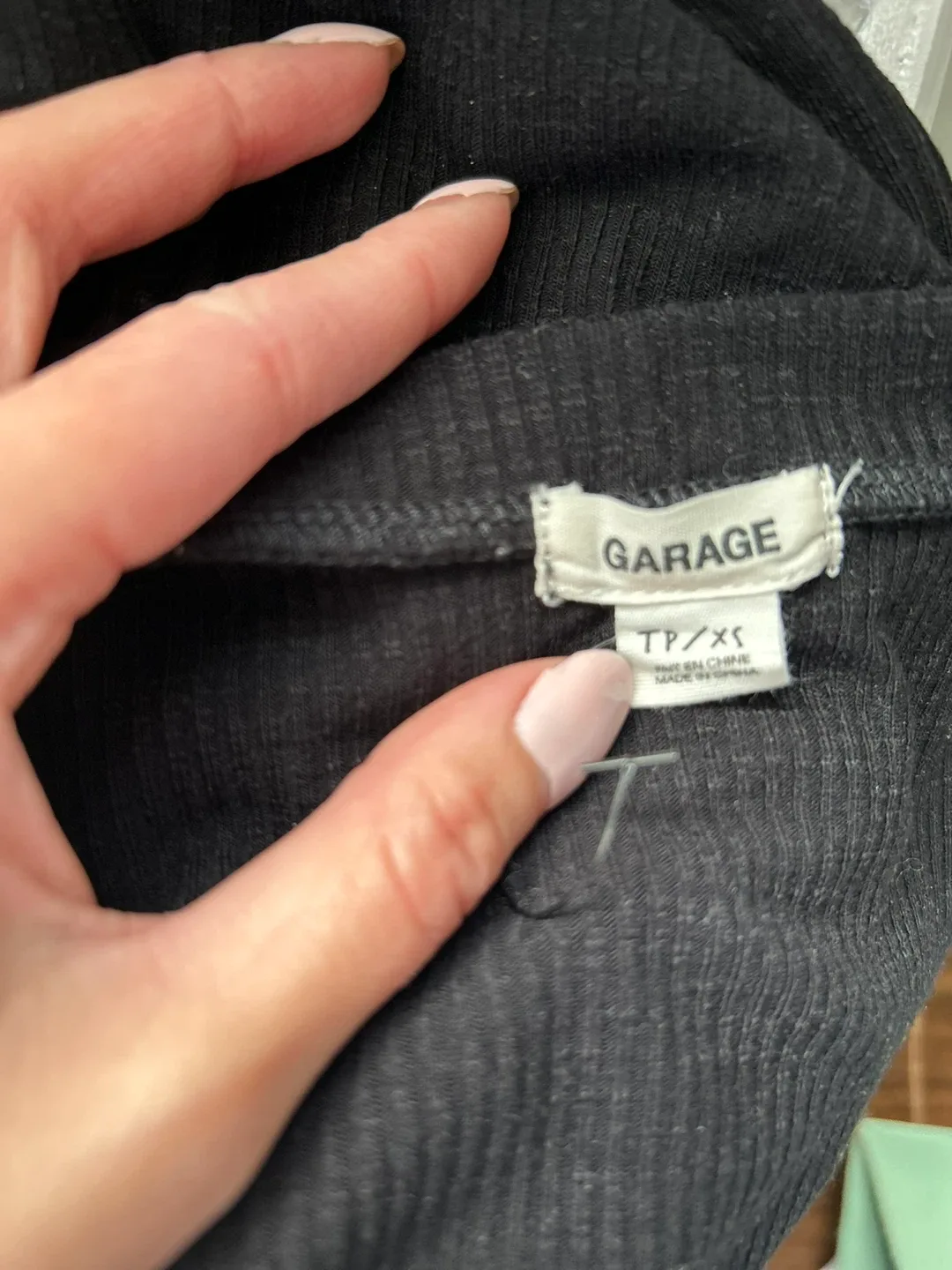 #Cleanout Women's Garage sleeveless black criss cross size XS image indicator(3)