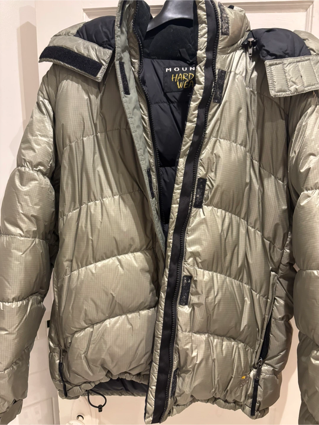 Mountain Hardwear Down Puffer Jacket, Women’s Medium - photo 3