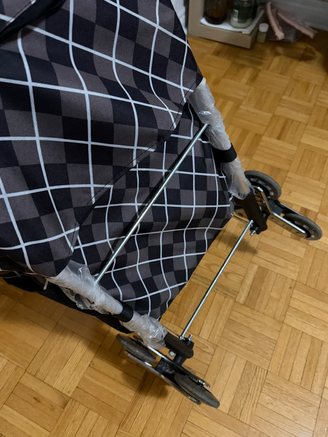 Shopping Cart Trolley - Plaid Pattern image indicator(3)