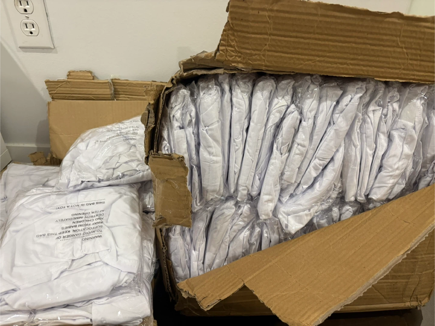 (20pack) New White Spandex Chair Covers - photo 2