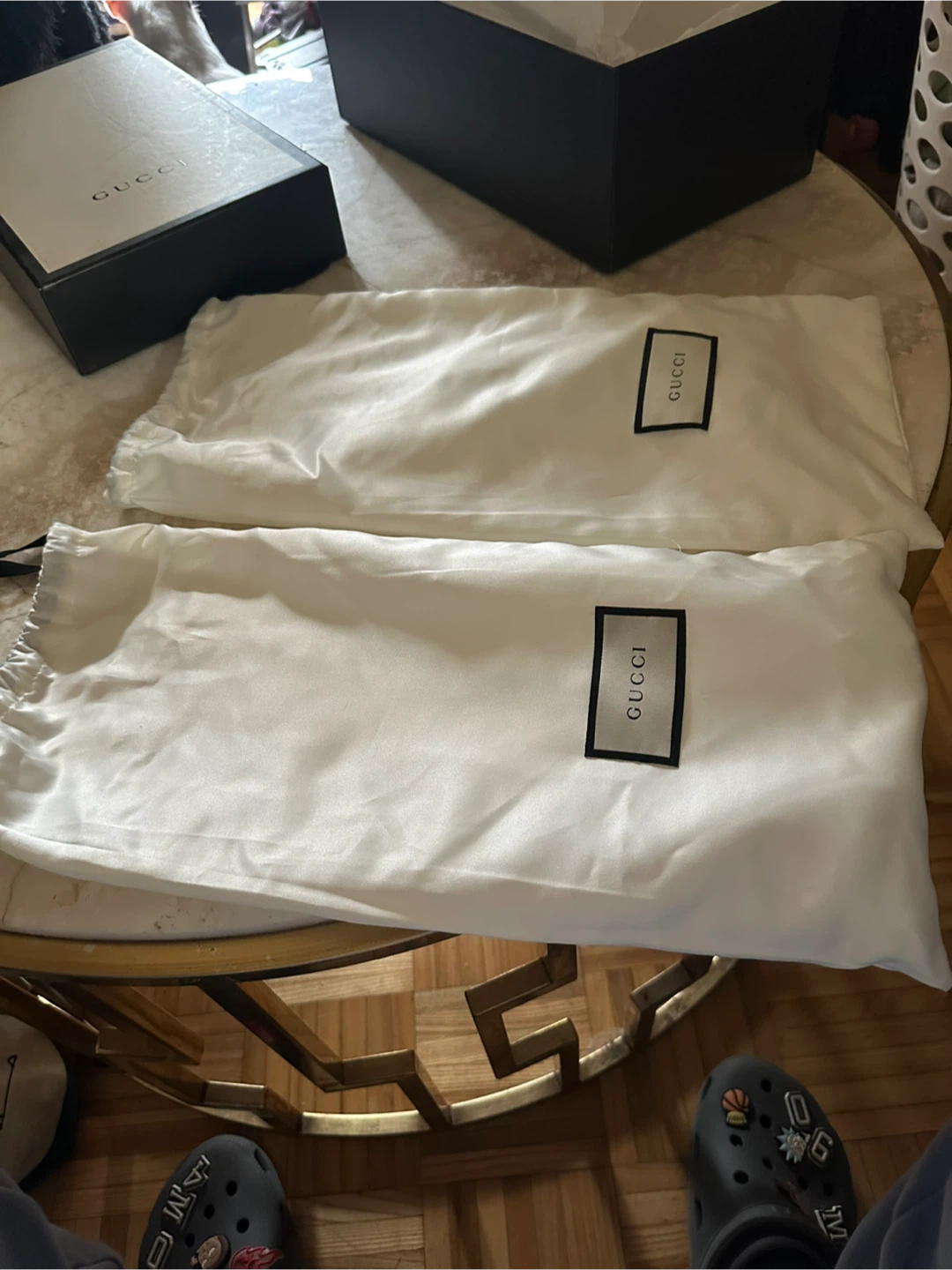 Gucci Bee Sneakers - photo 3