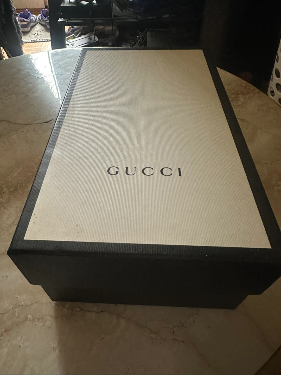 Gucci Bee Sneakers - photo 2