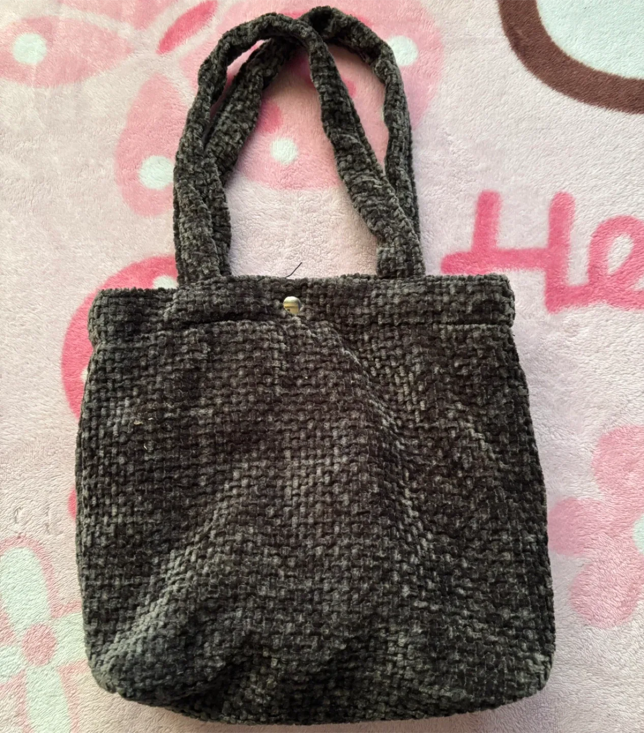 (Bundle Of 4) Assorted Handbags image indicator(3)