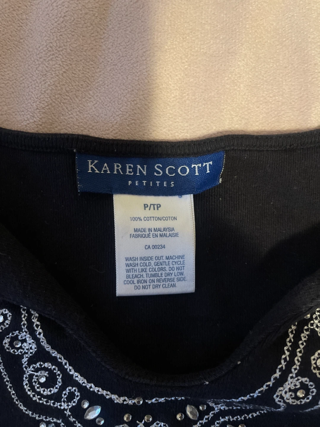 Karen Scott Petites Black Top - Size P/TP - photo 2