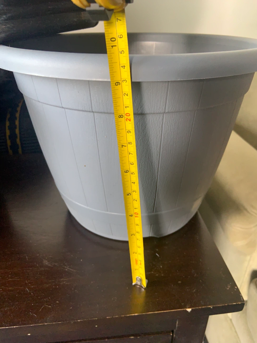 Three very large Plastic Flower Pots - photo 3