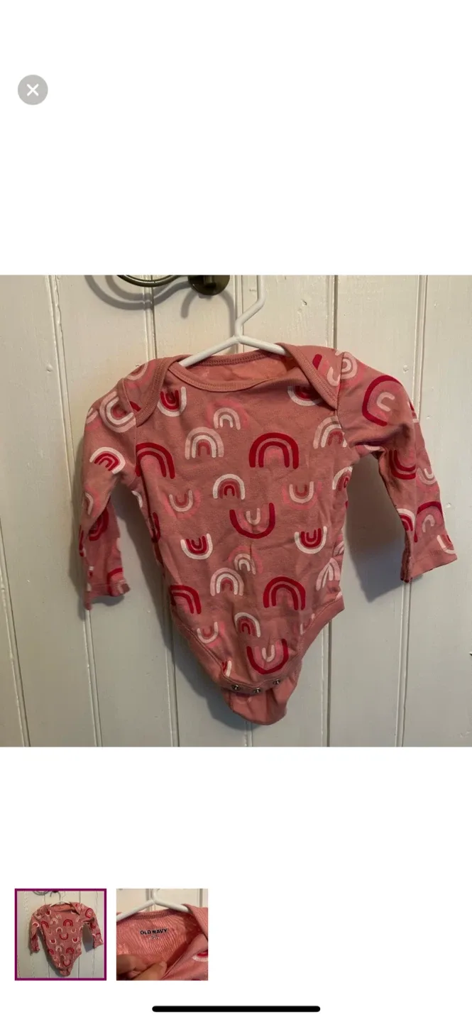 Old Navy Baby Bodysuit 2-6M