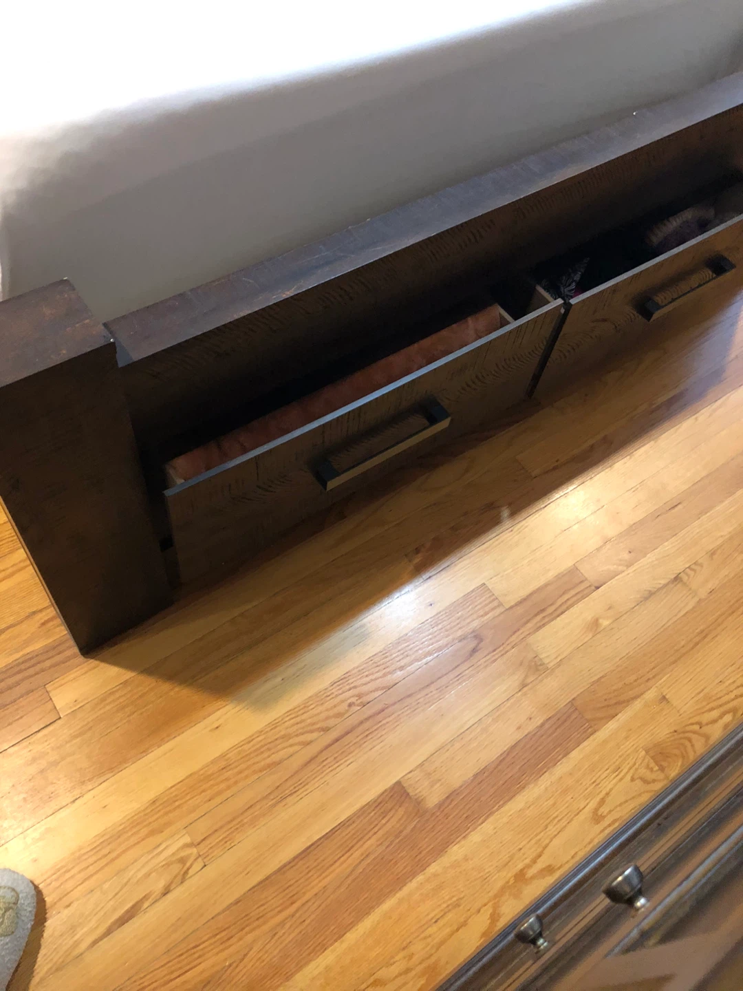Dark Brown Wooden Queen Size Bed Frame - photo 4