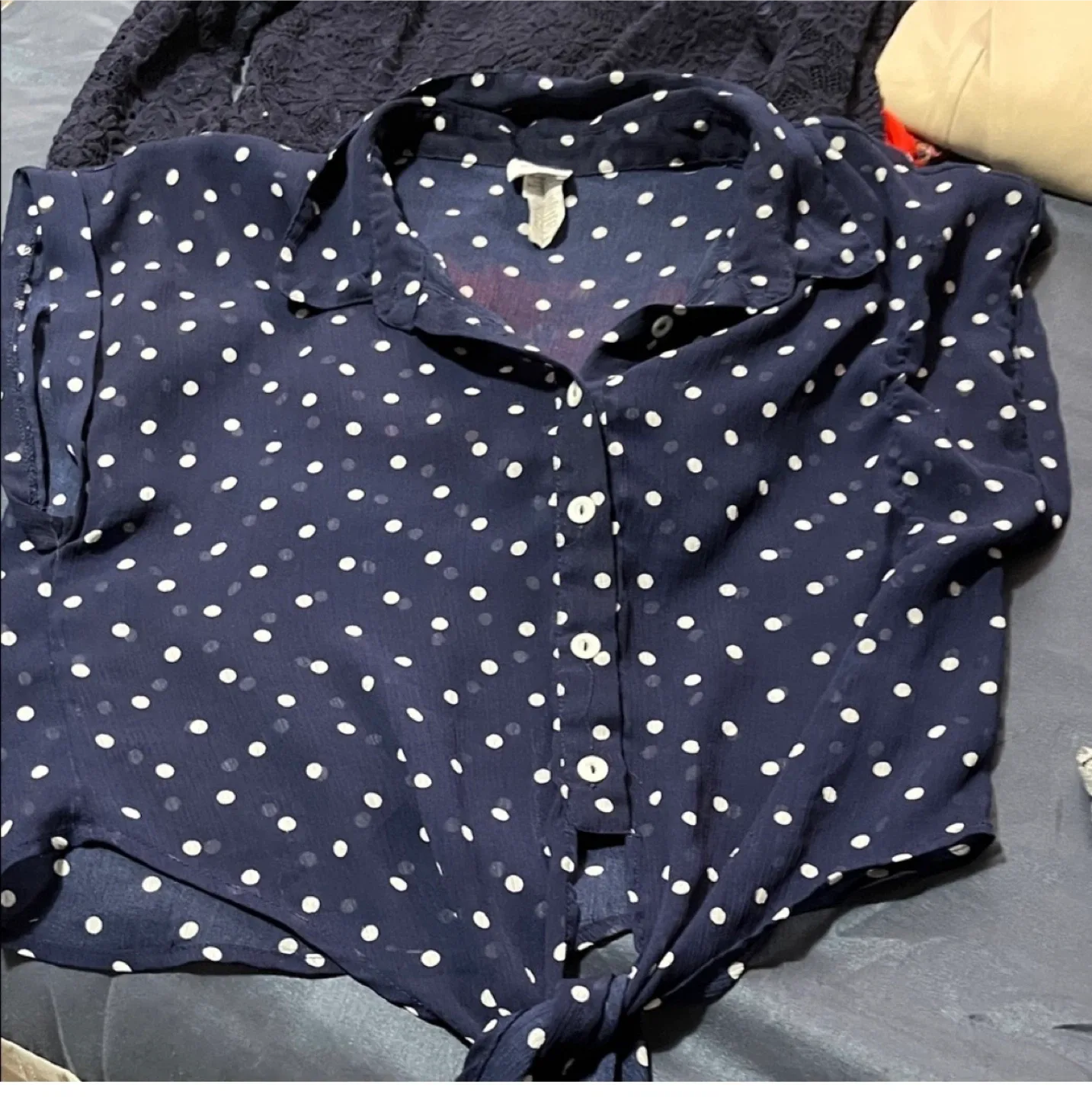 Assorted Women's Tops XS and S size image indicator(3)