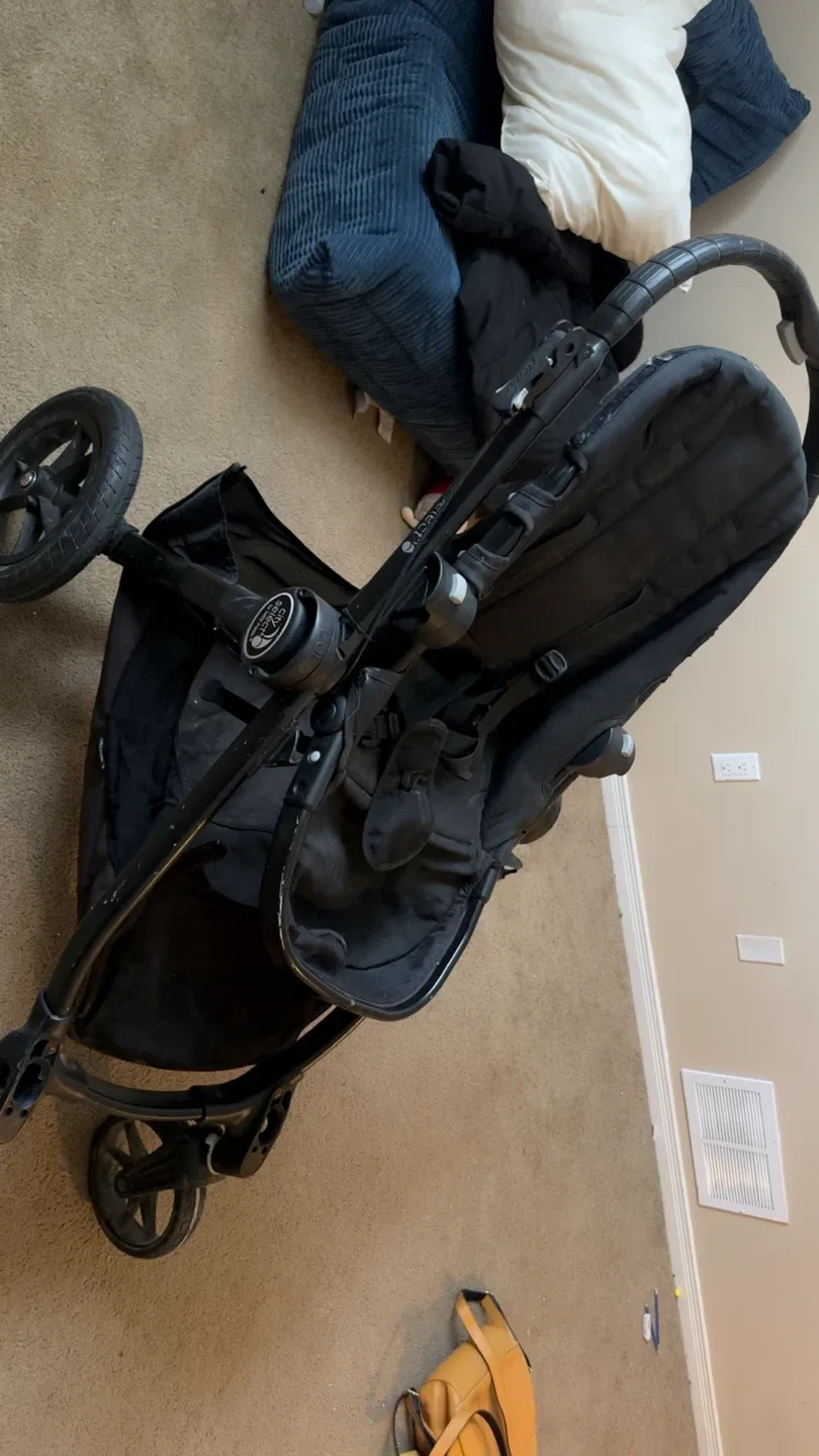 City Select Stroller - Black image indicator(2)