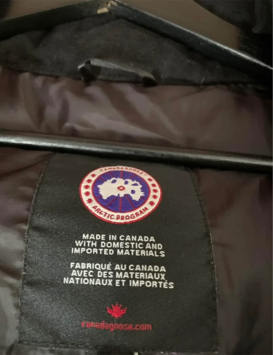 Canada Goose Black Puffer Vest - Brand New! image indicator(5)