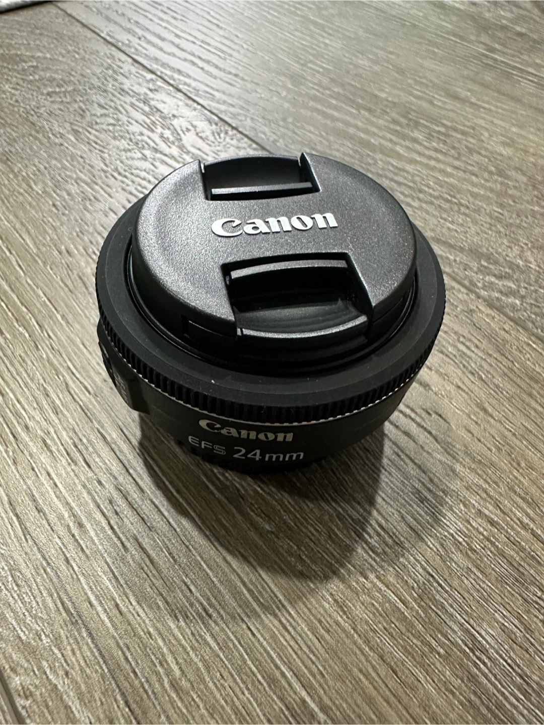 Canon EF-S 24mm f/2.8 STM Lens - Like New!