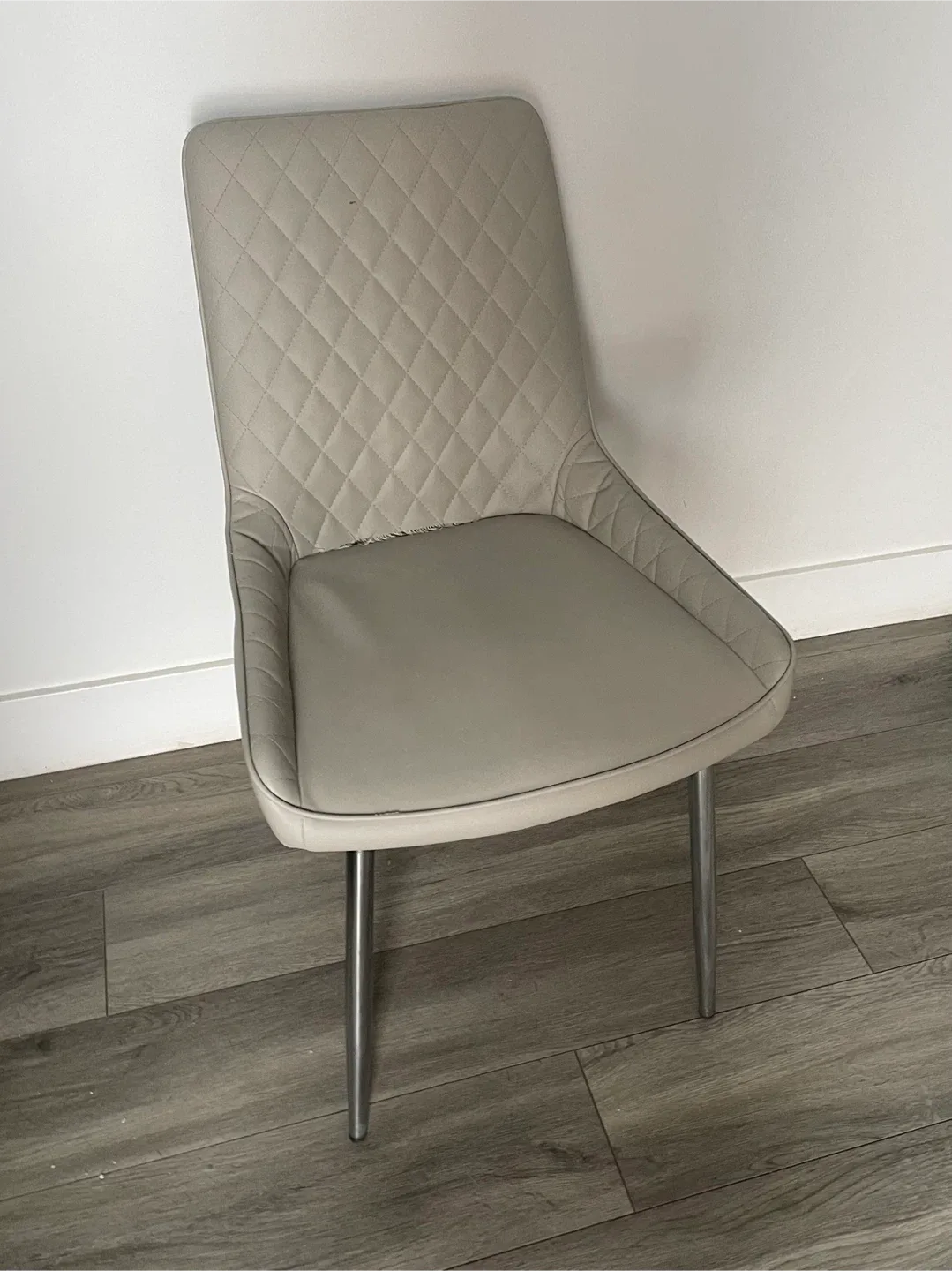 Dining Chair image indicator(4)