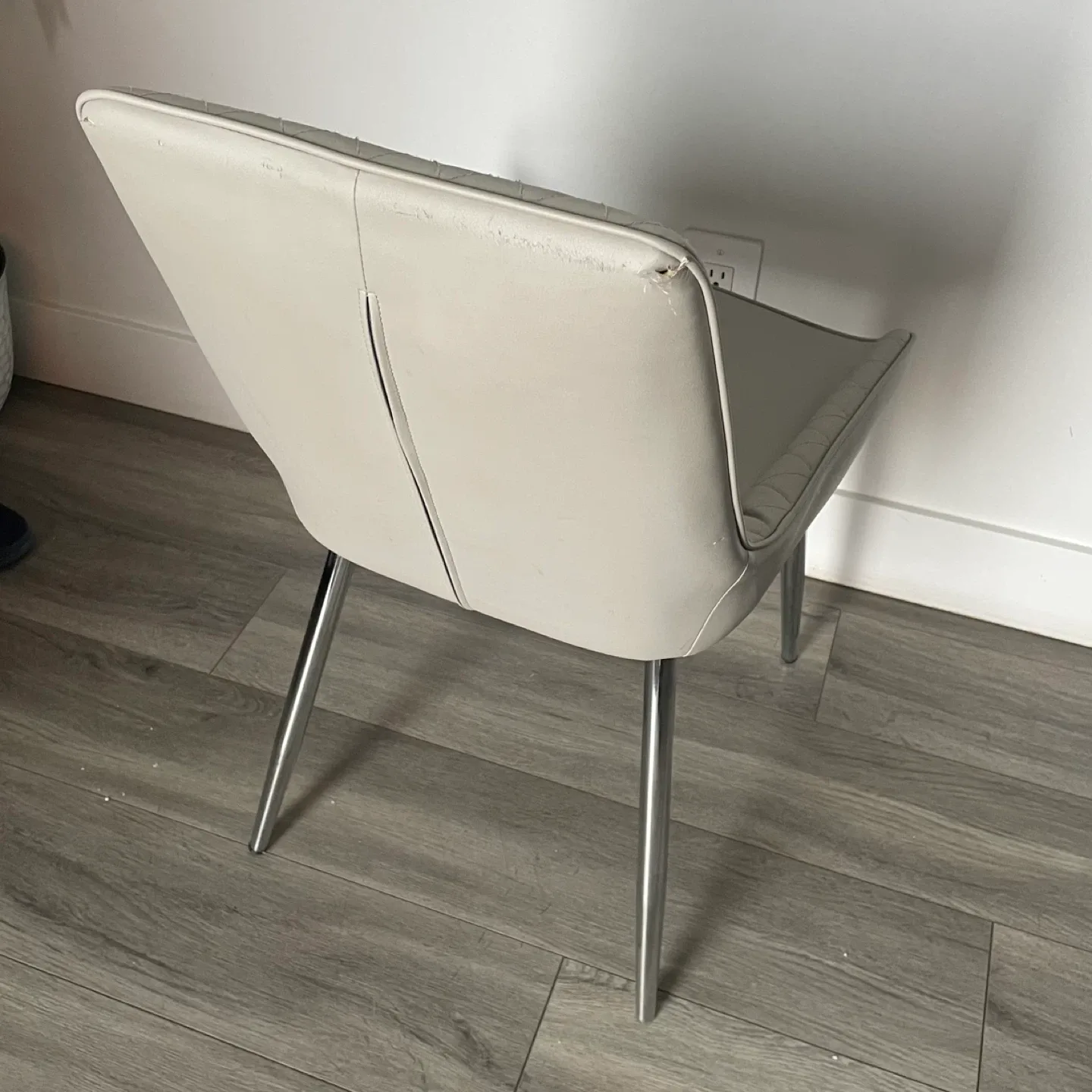 Dining Chair image indicator(6)