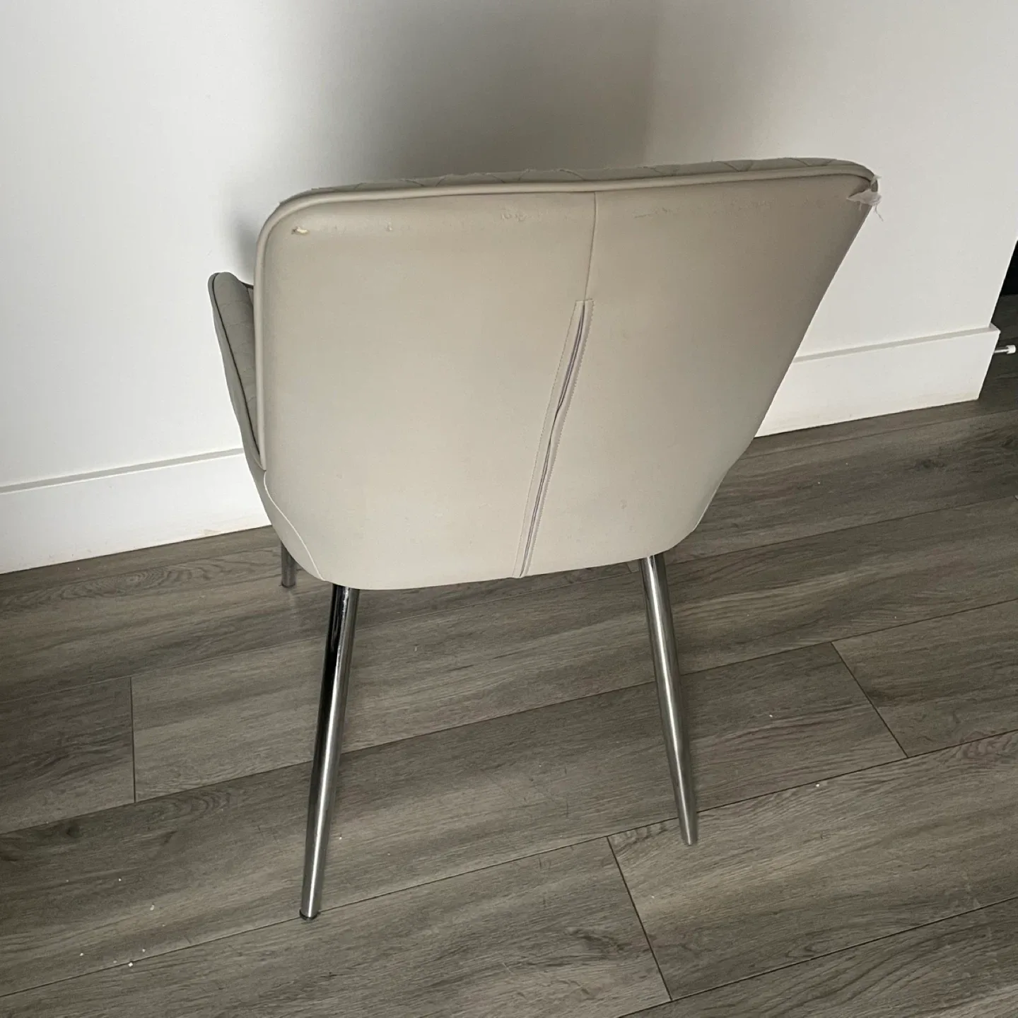 Dining Chair image indicator(7)