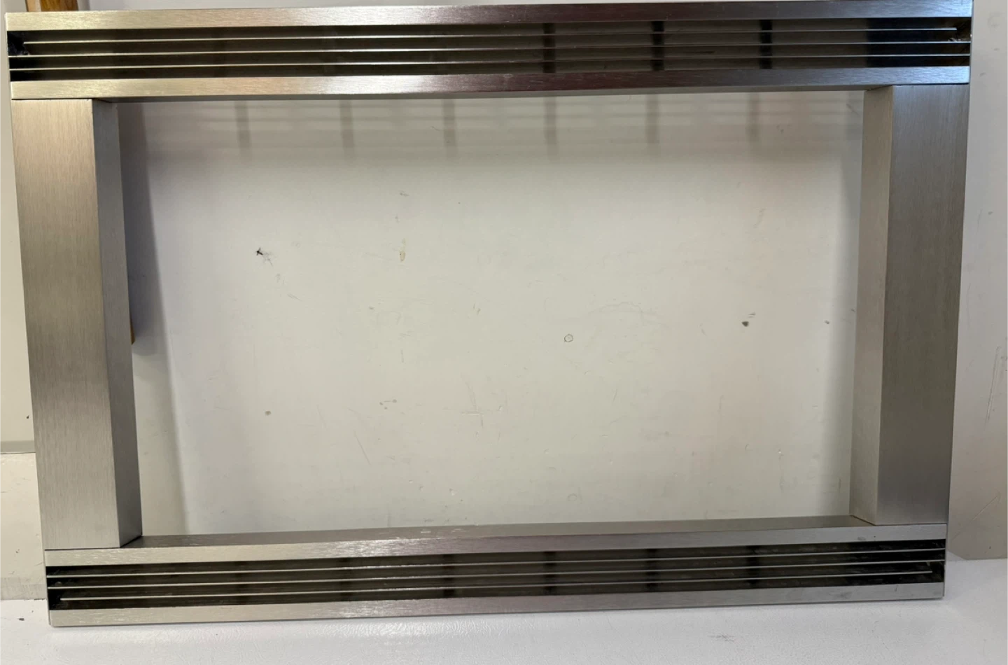 trim kit, stainless steel & turntable plate for a microwave - photo 2