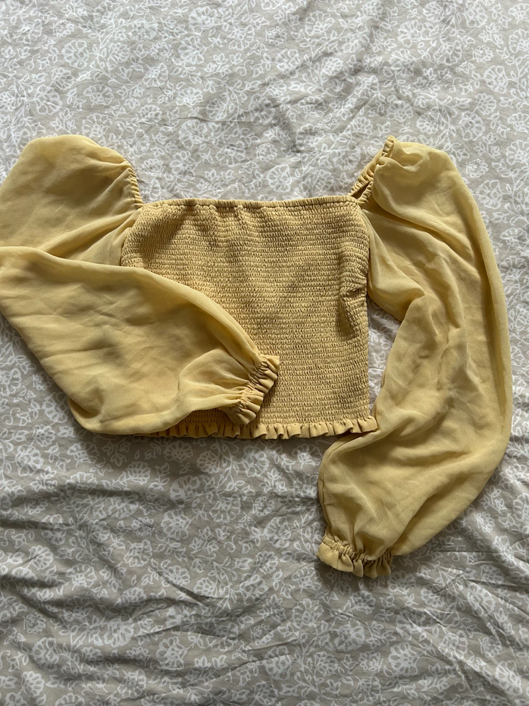 Wilfred- Yellow Smocked Crop Top - photo 3