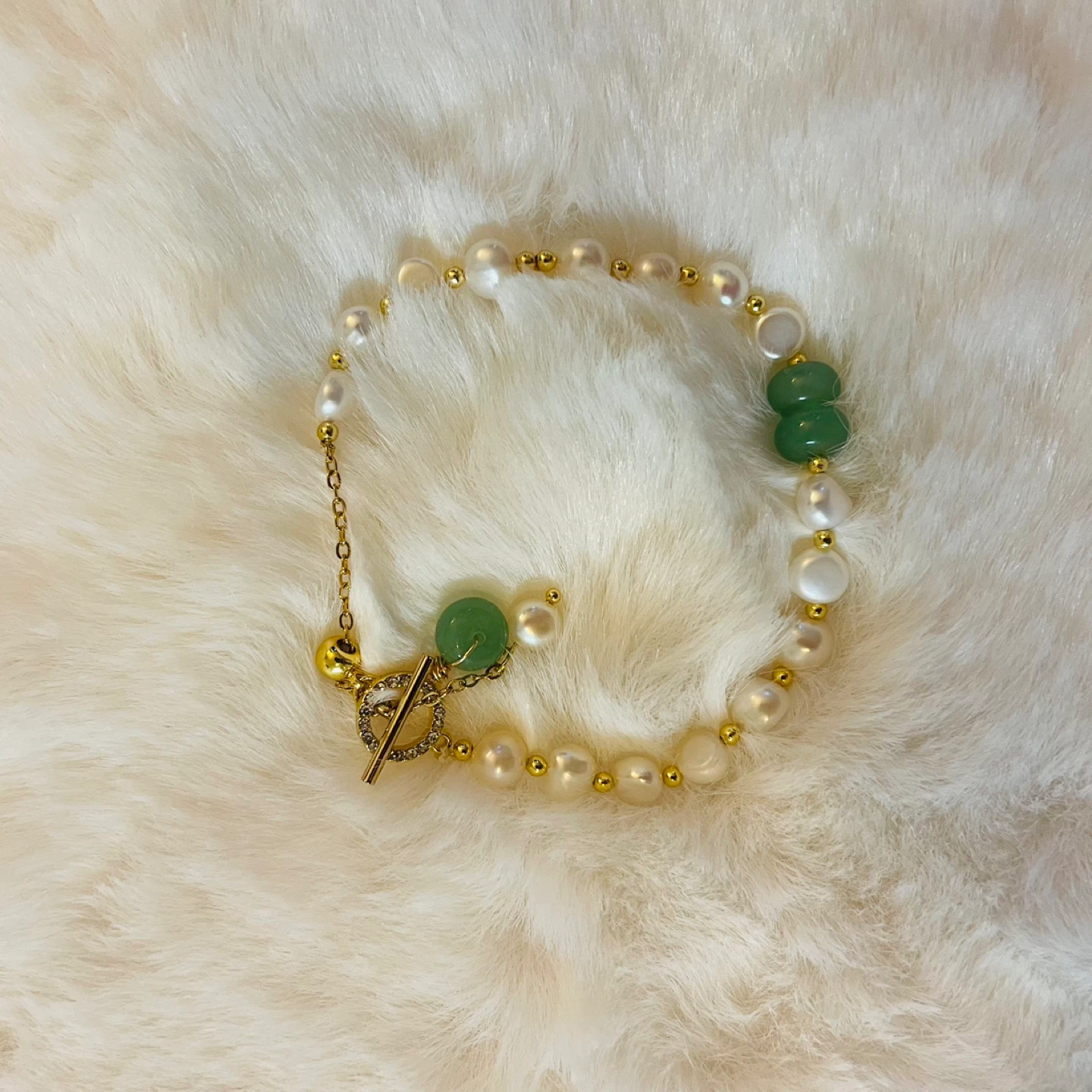 Freshwater Pearl & Green Beaded Bracelet