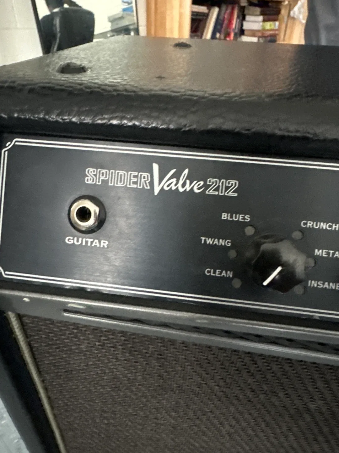 Line 6 Spider Valve 212 Guitar Amplifier image indicator(3)