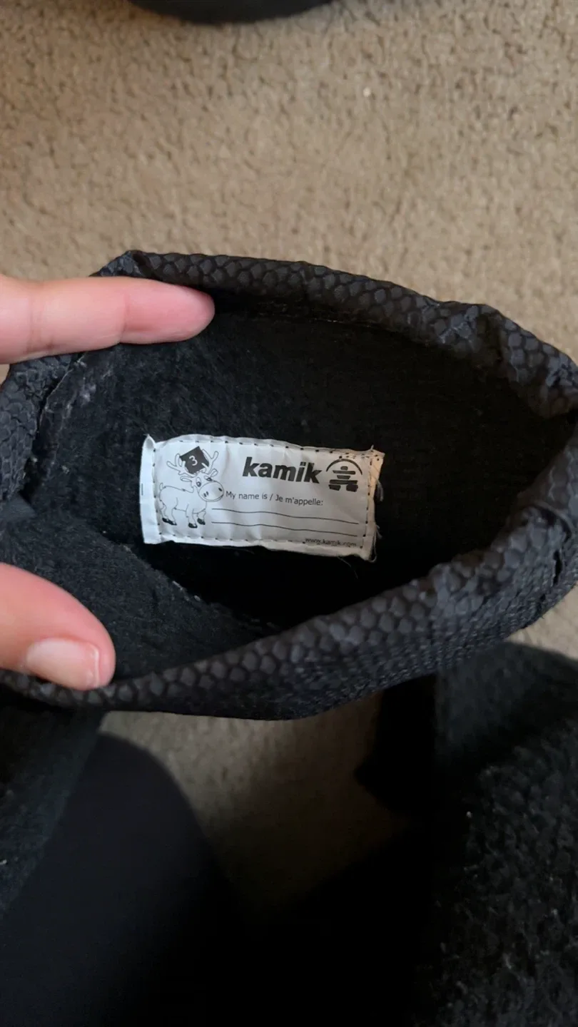 Kamik Black Winter Boots - Size 3 image indicator(2)
