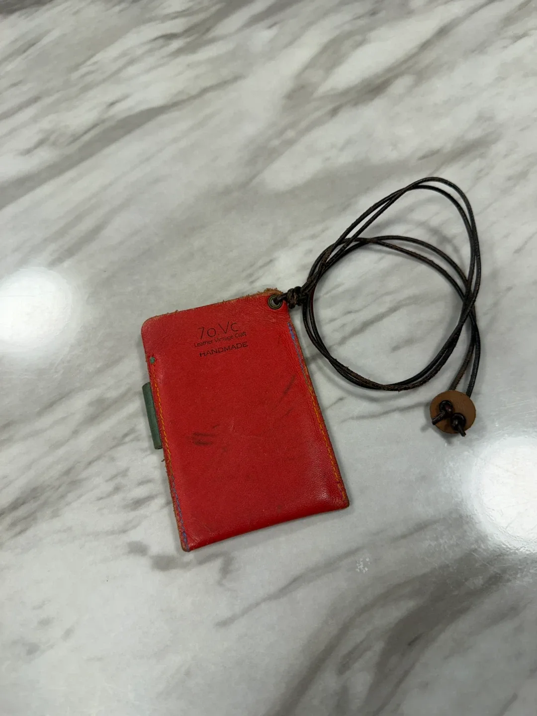 ZO.VE Handmade Leather Card Holder image indicator(2)