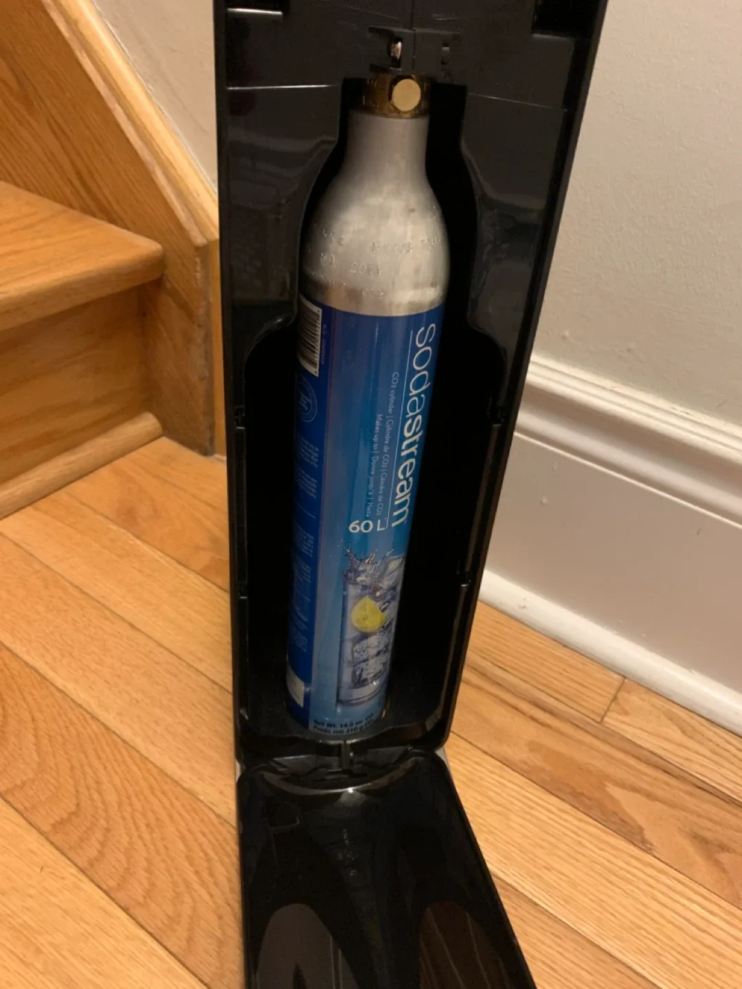 SodaStream Sparkling Water Maker image indicator(2)