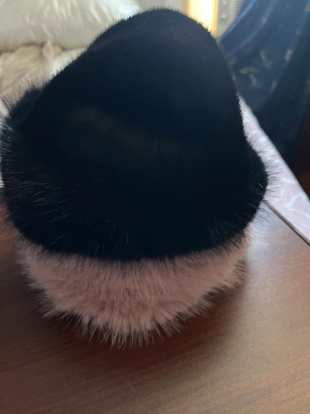 Faux Fur Bucket Hat image indicator(4)