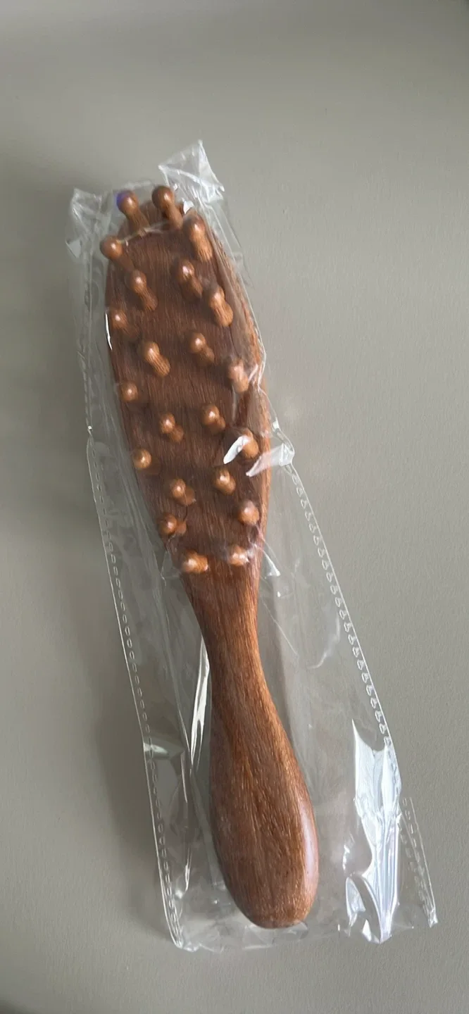 Scalp stimulating hairbrush and/or mini hair saviour oil